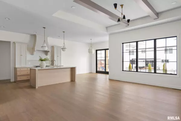 Bettendorf, IA 52722,7131 Alvie Lane