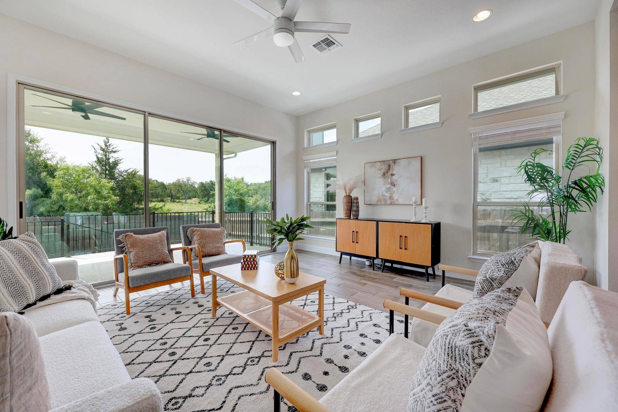 16905 Adoro DR, Manor, TX 78653