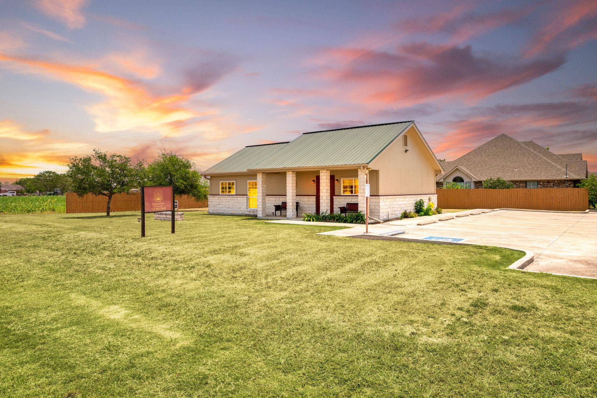 704 State Park RD, Lockhart, TX 78644
