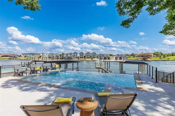 Kingsland, TX 78639,563 Ellen Williams LOOP