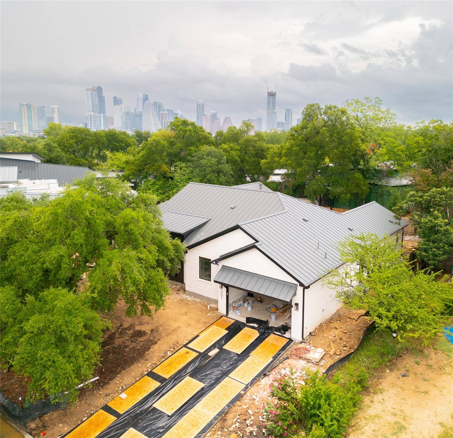 Austin, TX 78704,1001 Bluebonnet LN