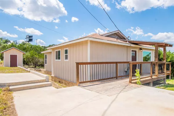 21316 Crestmont, Spicewood, TX 78669