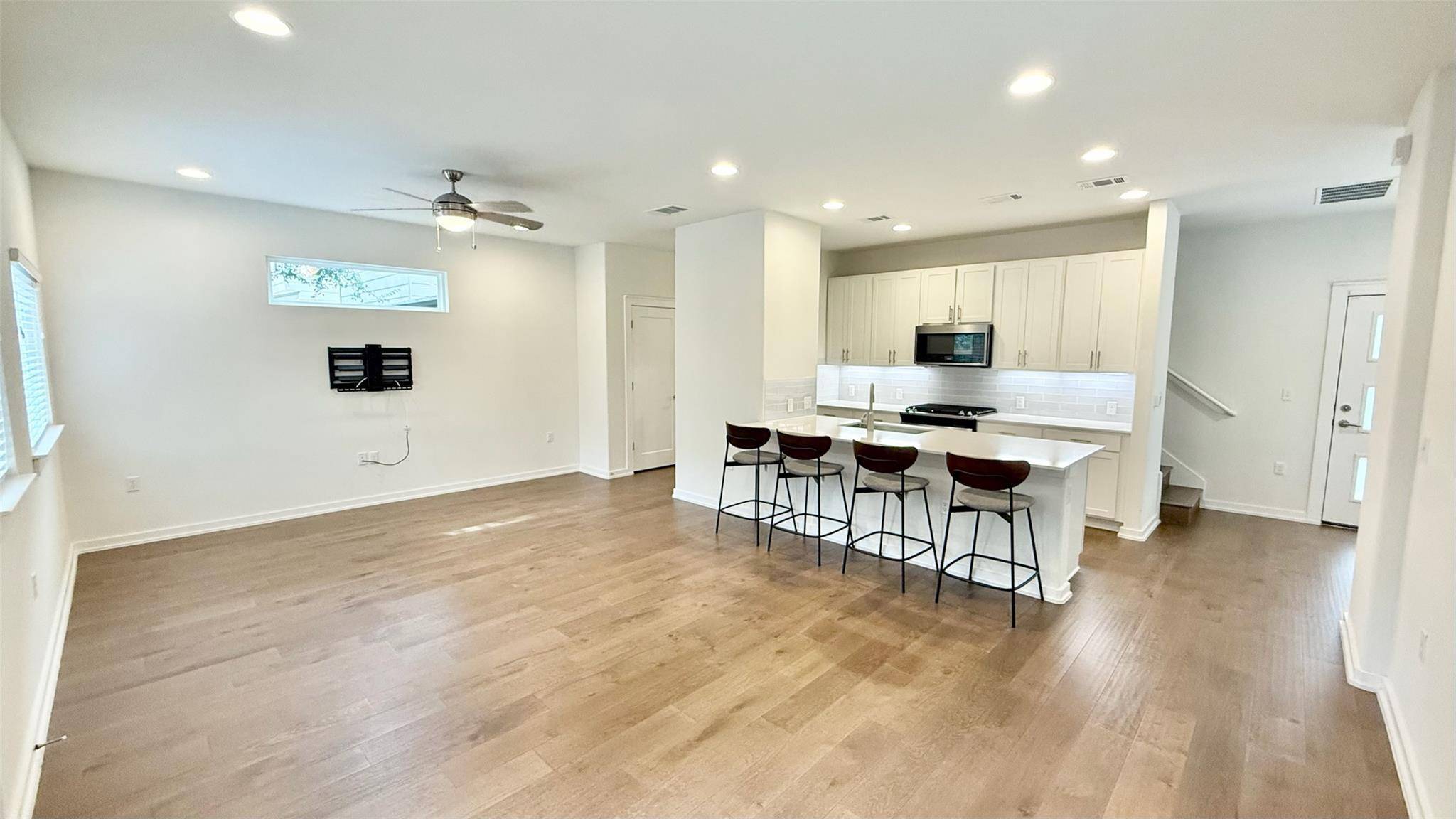 Austin, TX 78745,6800 Menchaca RD #31