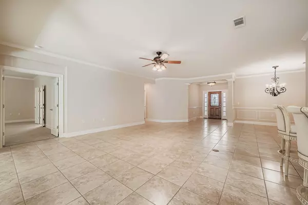 Georgetown, TX 78633,207 River Rock DR