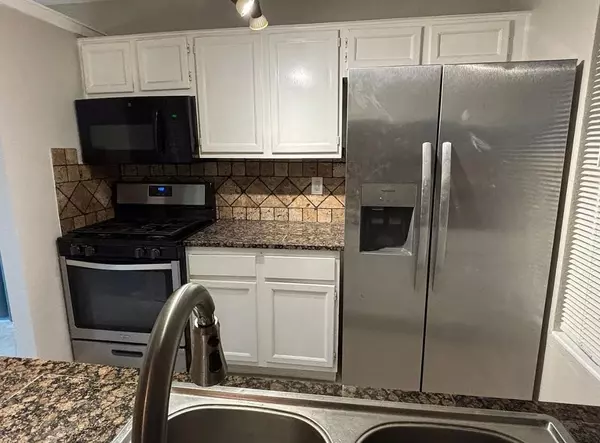 Round Rock, TX 78664,215 Greenlawn BLVD