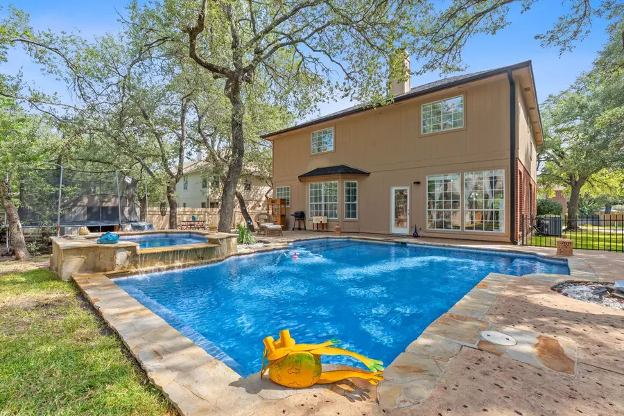 1913 Dove Ridge TRL, Leander, TX 78641