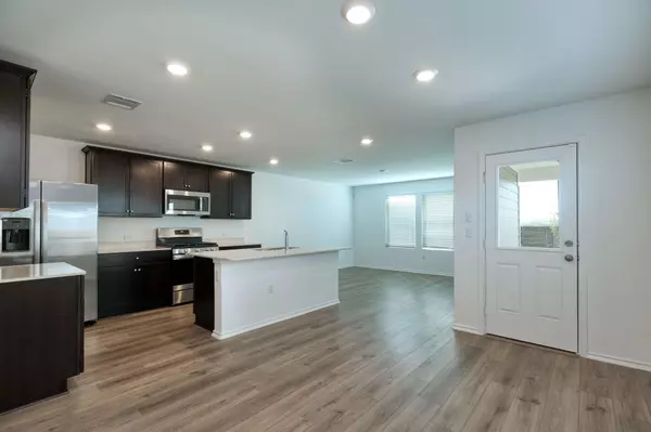 Del Valle, TX 78617,7225 Spotted Leaf WAY