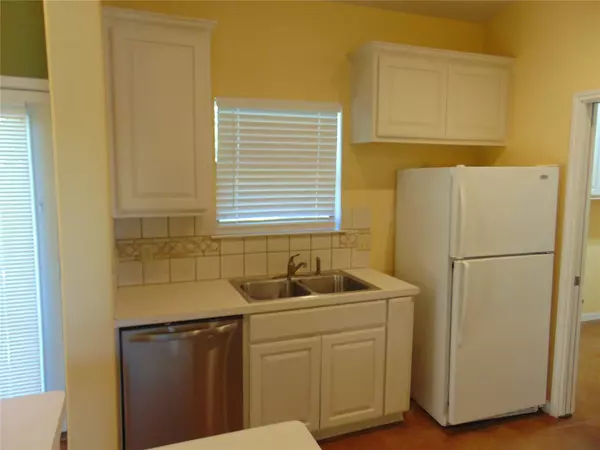 Dripping Springs, TX 78620,230 Loving TRL #A