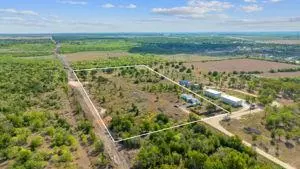 1087 Schubert LN #B, Kyle, TX 78640