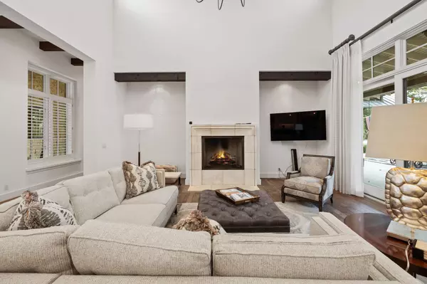 Spicewood, TX 78669,1909 Knights Chance LN