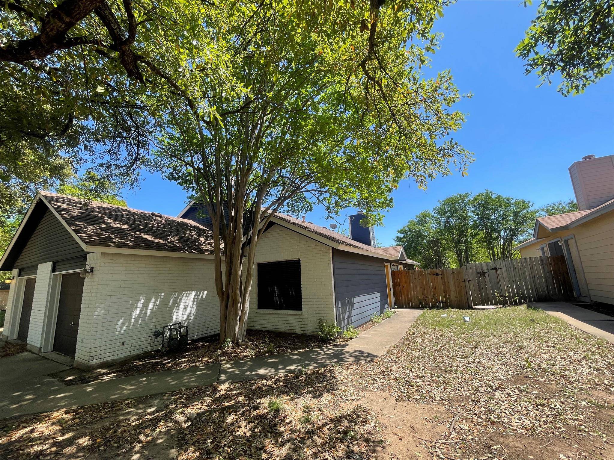 2029 Redwing WAY, Round Rock, TX 78664