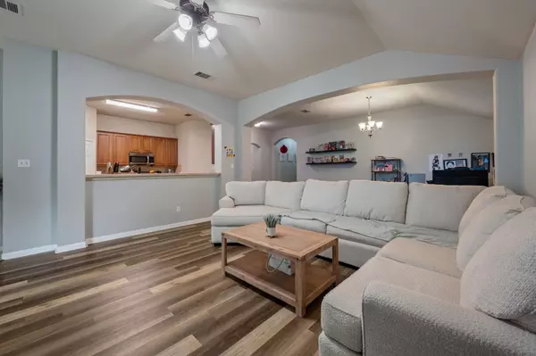 Round Rock, TX 78665,4109 Meadow Bluff WAY