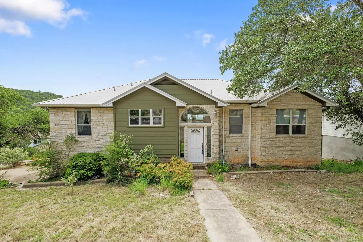 Lago Vista, TX 78645,21103 Bluebonnet CIR