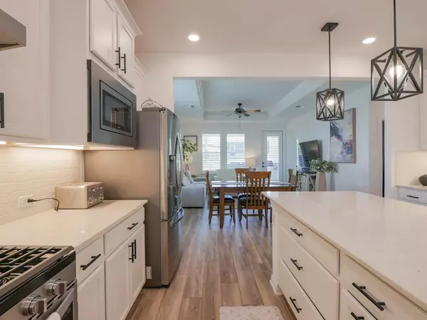 Georgetown, TX 78633,102 Bristol CV