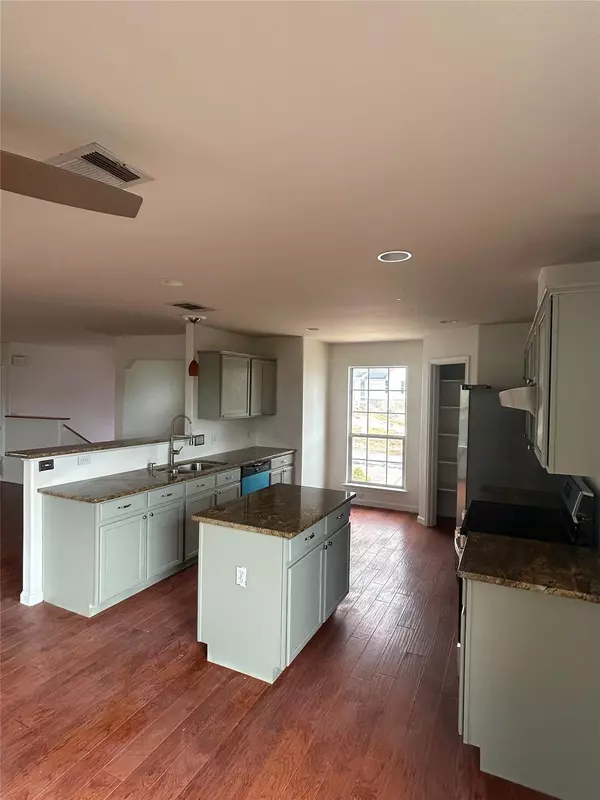Lago Vista, TX 78645,4142 Rockwood DR