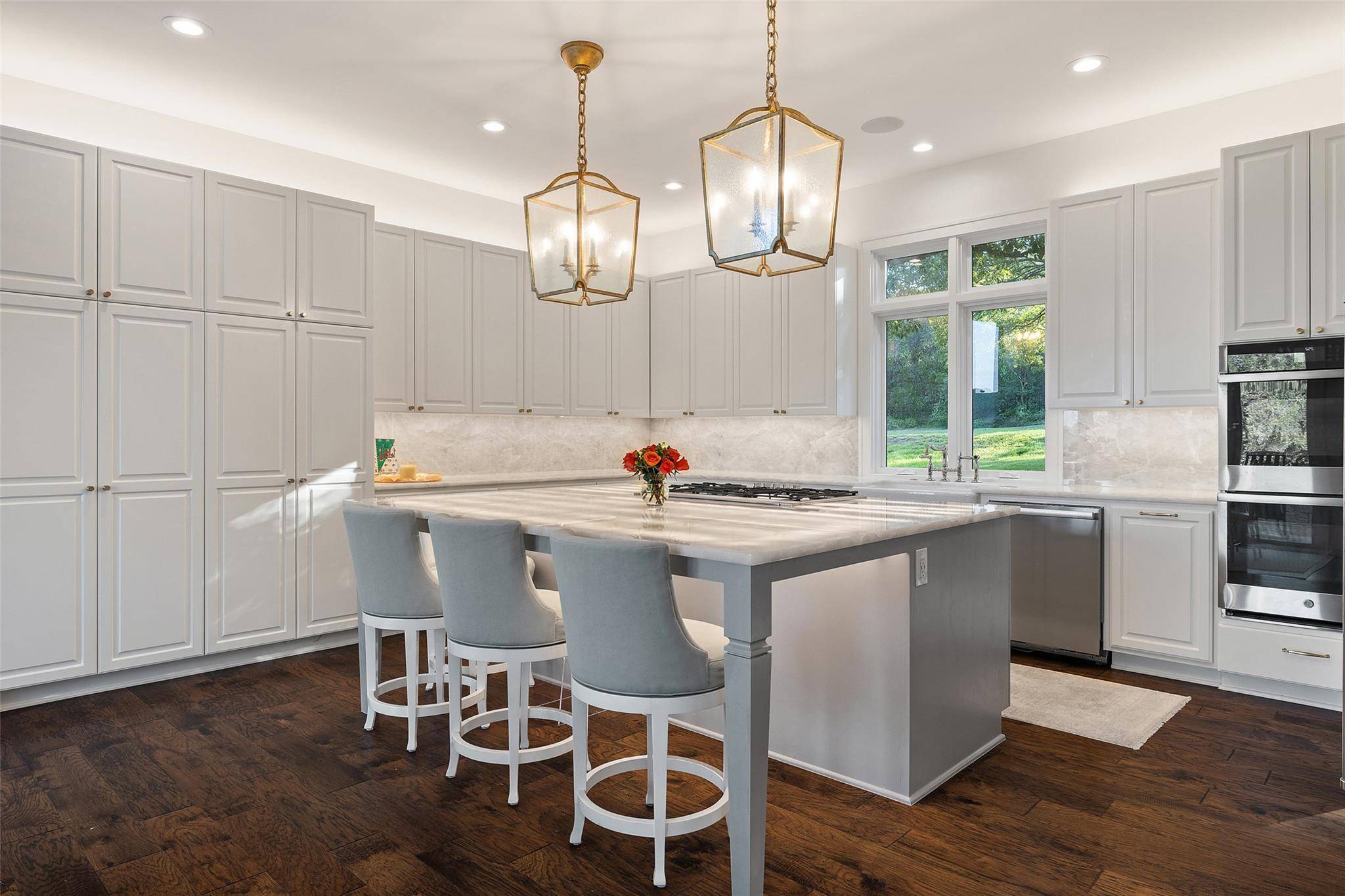 1106 Blackacre TRL, West Lake Hills, TX 78746