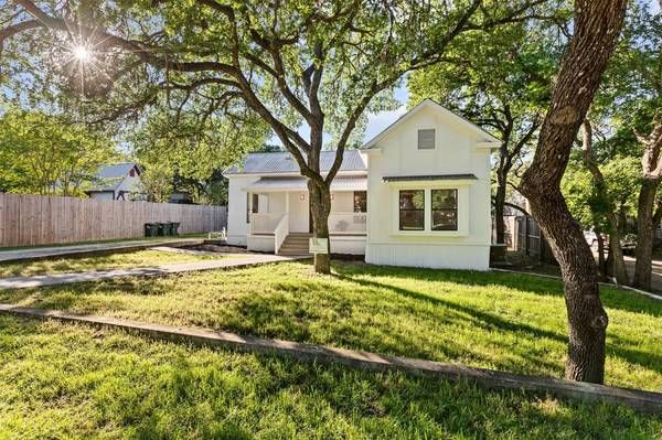 206 Yale ST, San Marcos, TX 78666