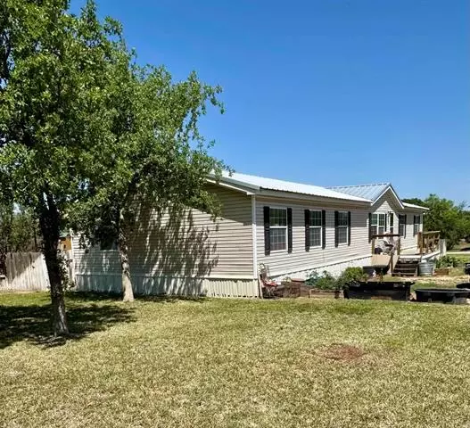 3306 Gardenia Street ST, Kingsland, TX 78639