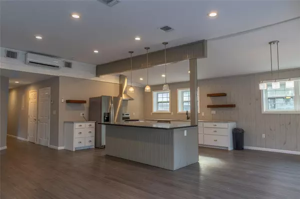 Seguin, TX 78155,120 Erskine Ferry RD