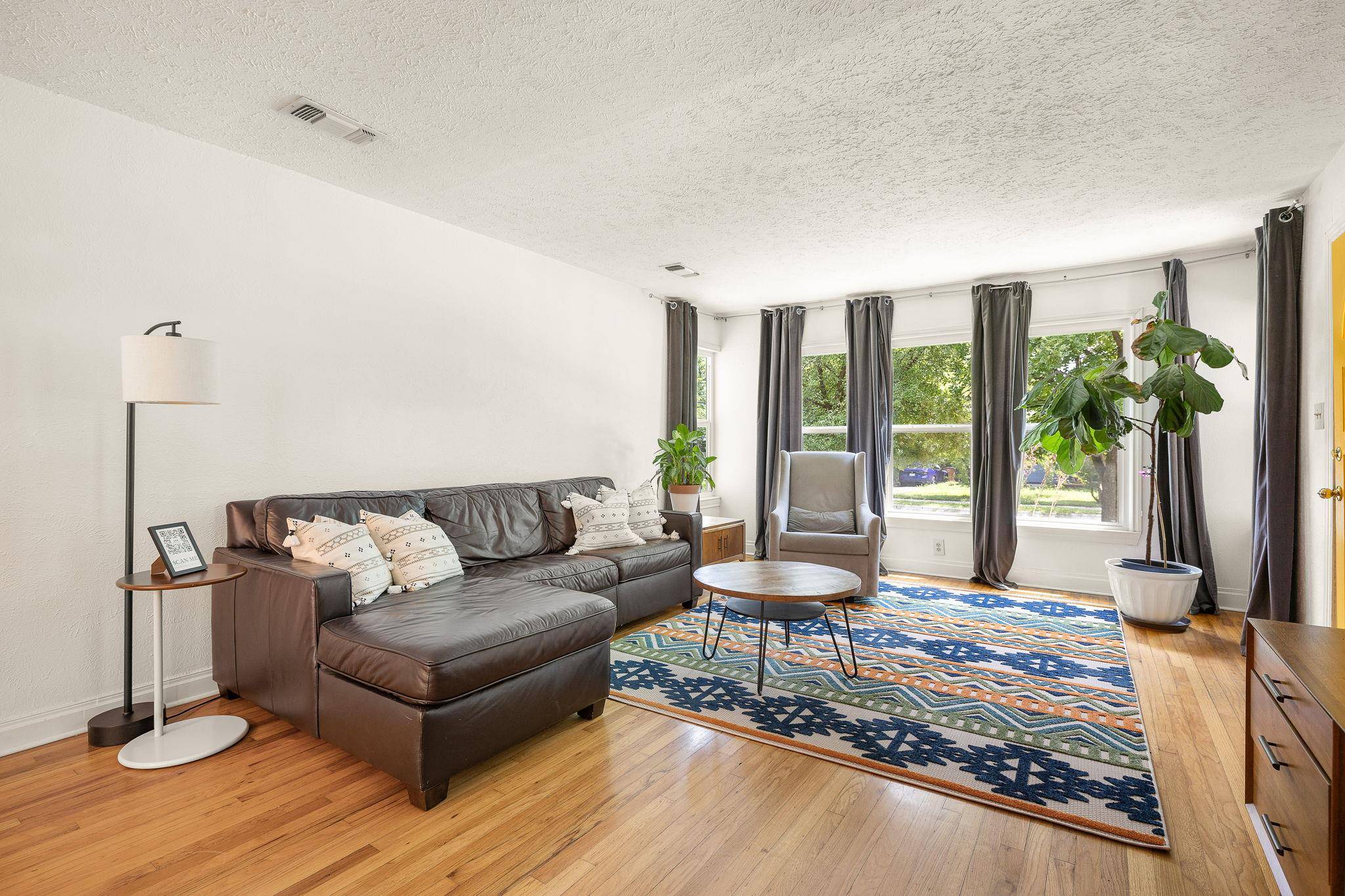 Austin, TX 78757,1104 Brentwood ST