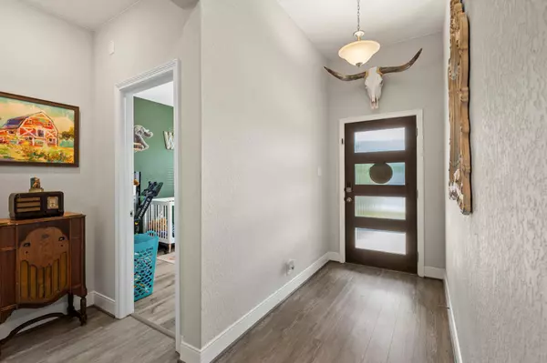 New Braunfels, TX 78130,3065 Nister