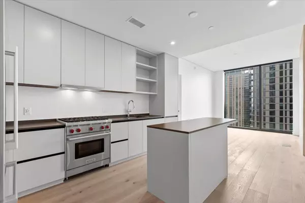 Austin, TX 78701,610 Davis ST #2503