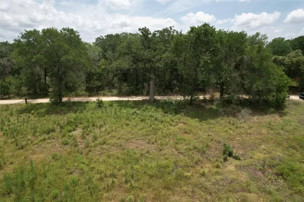 Luling, TX 78648,175 Coastal LN