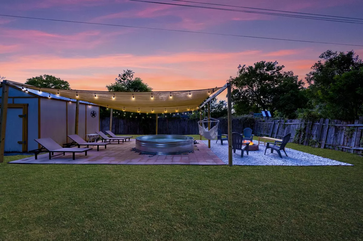 Austin, TX 78745,805 Sahara Ave