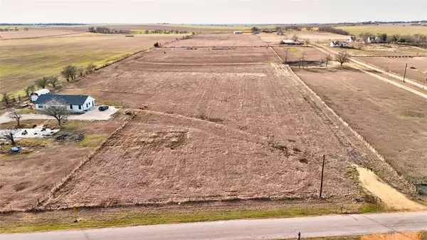 Rogers, TX 76569,15660 Sypert Branch RD