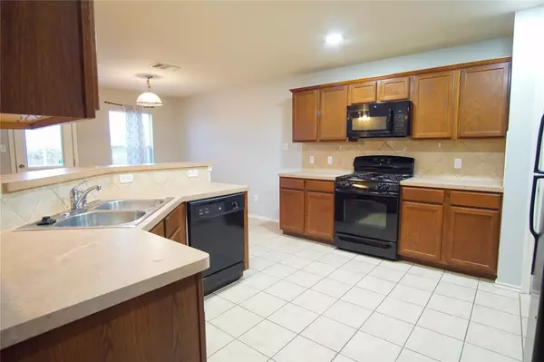 Buda, TX 78610,210 Kings Ridge DR