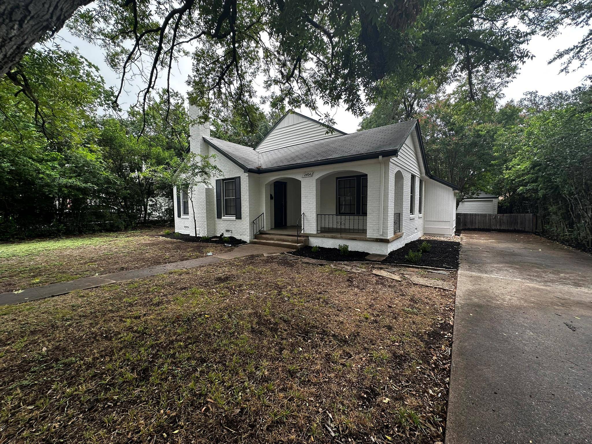 2404 Indian TRL, Austin, TX 78703