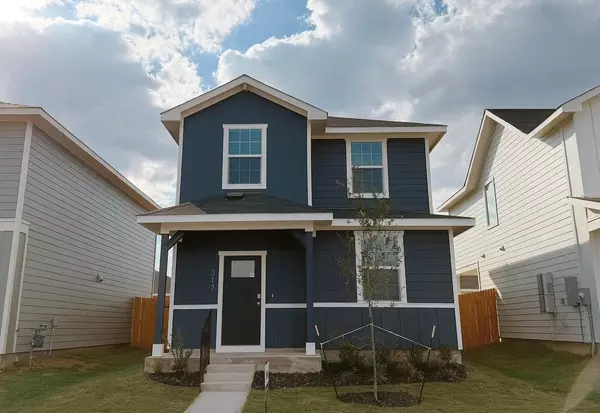 317 Santo Domingo RD, Bastrop, TX 78602