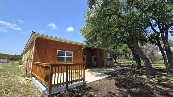 Liberty Hill, TX 78642,305 Remuda DR