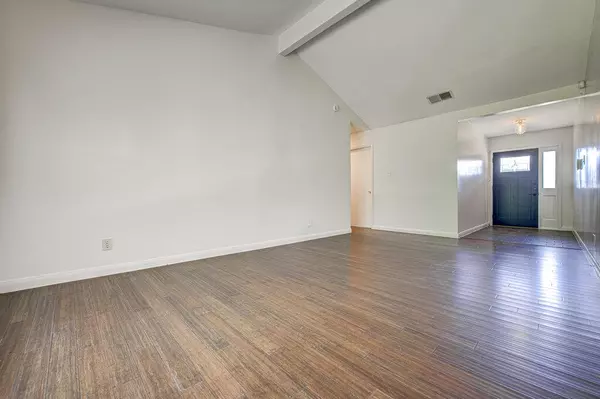 Austin, TX 78744,5508 Pine PL