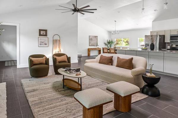 4535 Pack Saddle PASS, Austin, TX 78745