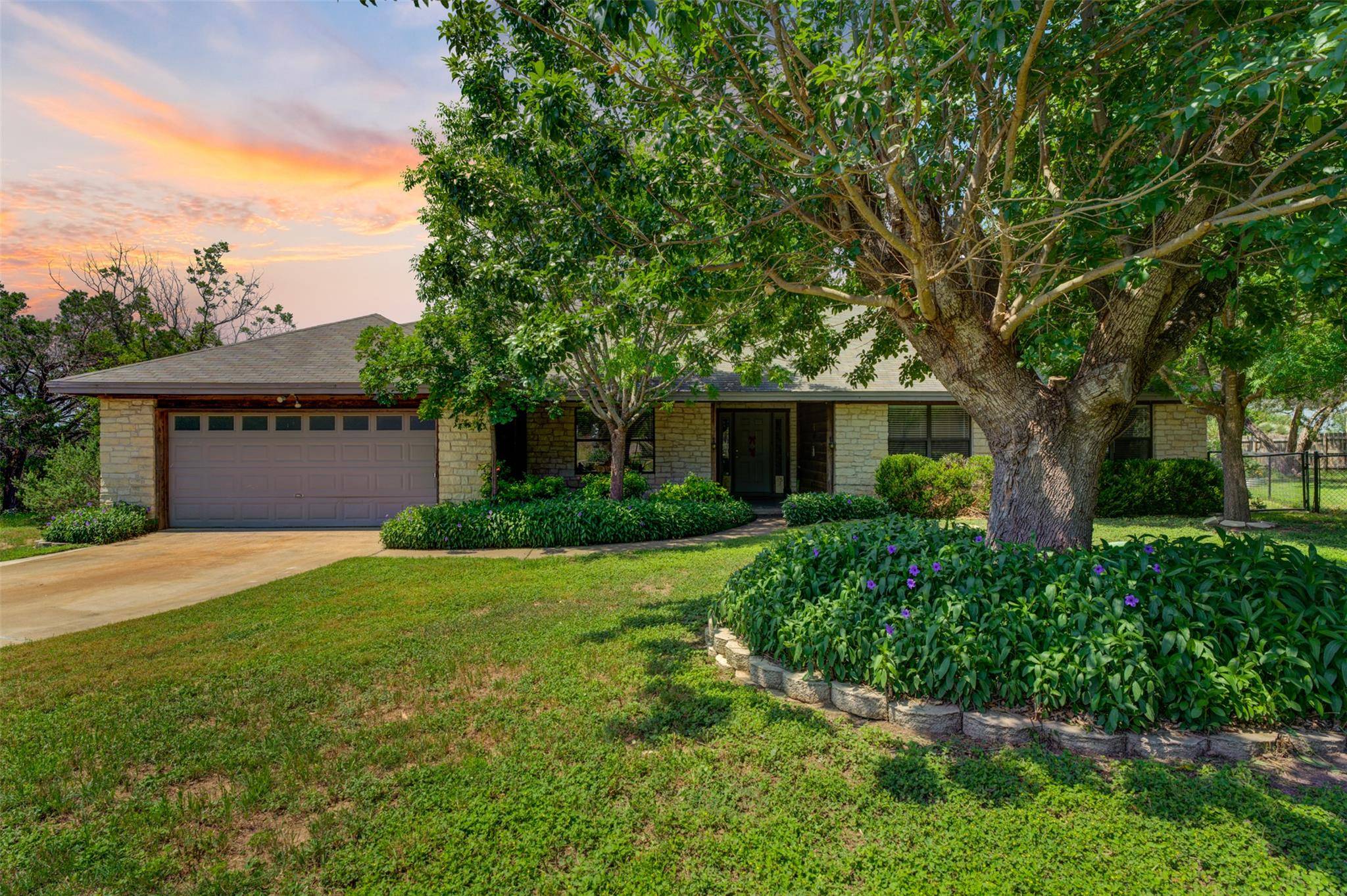 Lago Vista, TX 78645,21013 Ridgeview LOOP