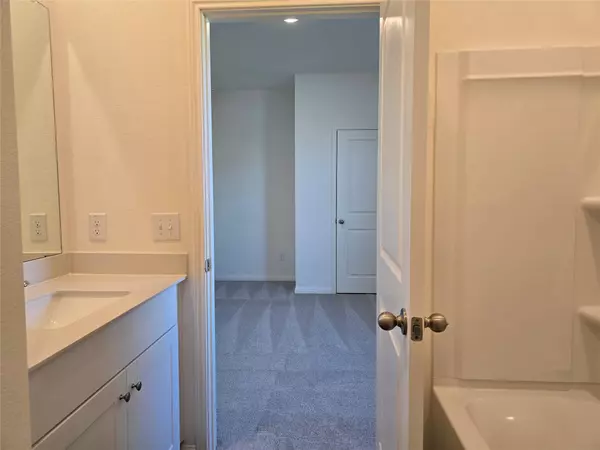 Taylor, TX 76574,109 Rother PL