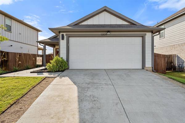 Buda, TX 78610,13109 Brave Tenderfoot TRL