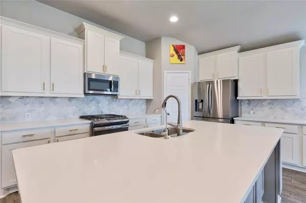 Leander, TX 78641,2424 Burberry LN