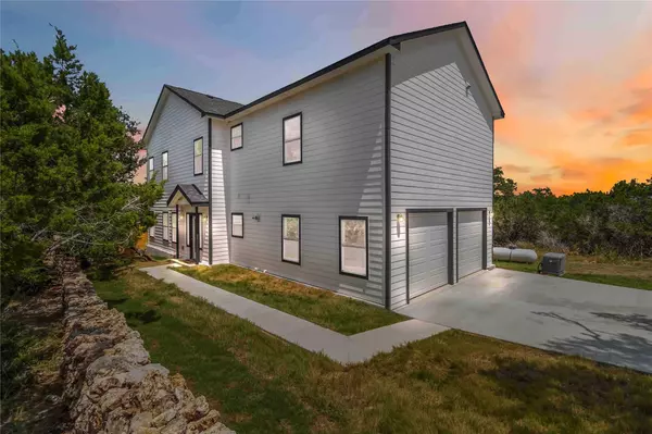 27 Pueblo TRL, Wimberley, TX 78676