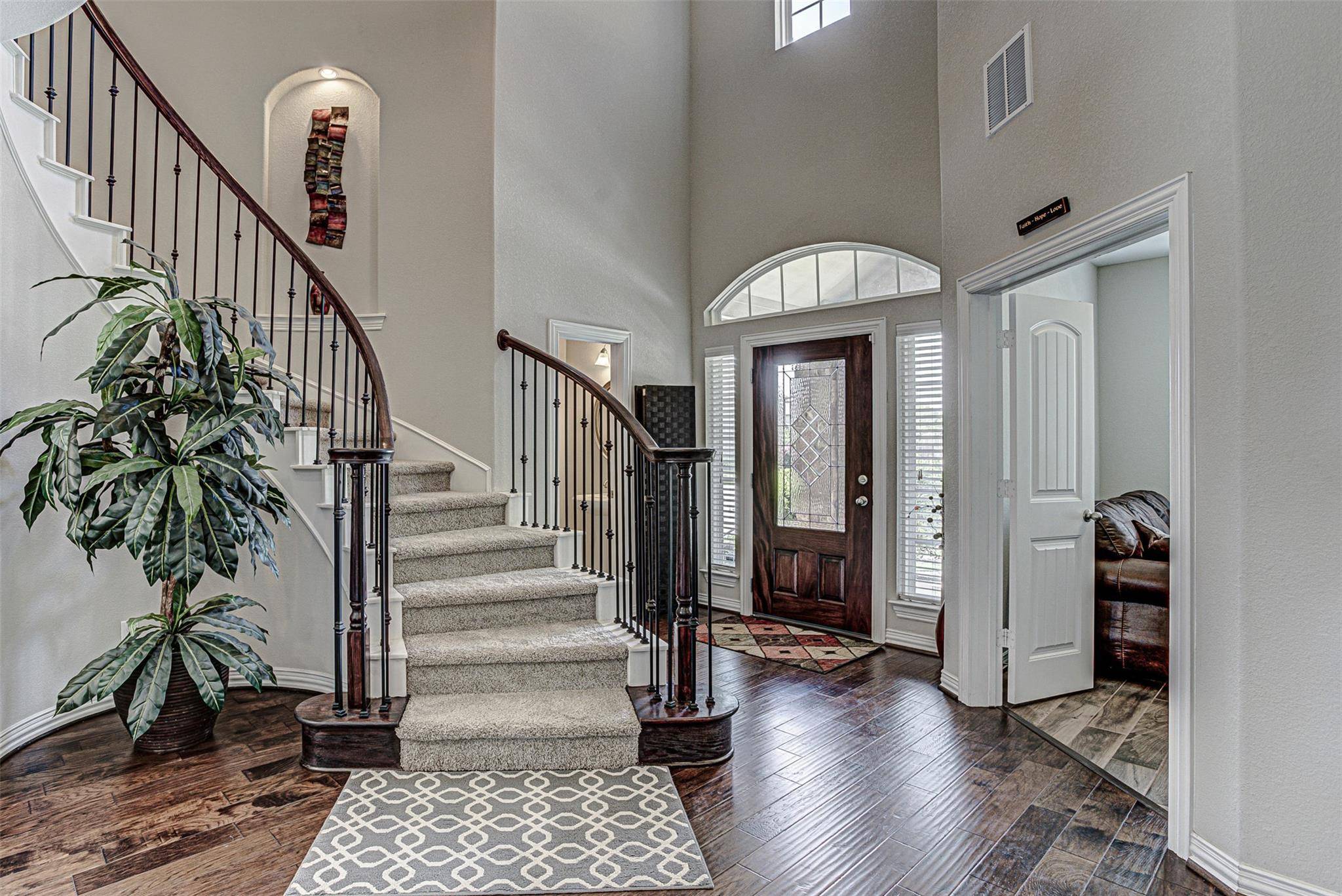 Leander, TX 78641,536 Middle Brook DR