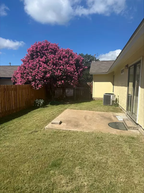 3603 Buffalo Springs A Trl #A, Georgetown, TX 78628