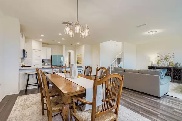 Austin, TX 78744,7806 Song Sparrow DR #4