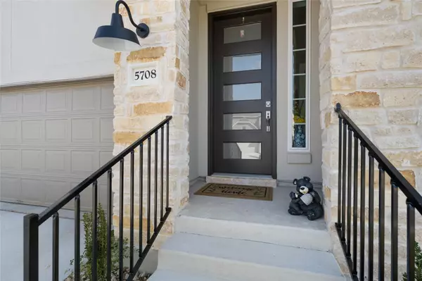 Austin, TX 78738,5708 Navajo Draw LN