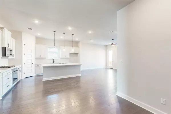 Dripping Springs, TX 78620,248 Big Banyan DR