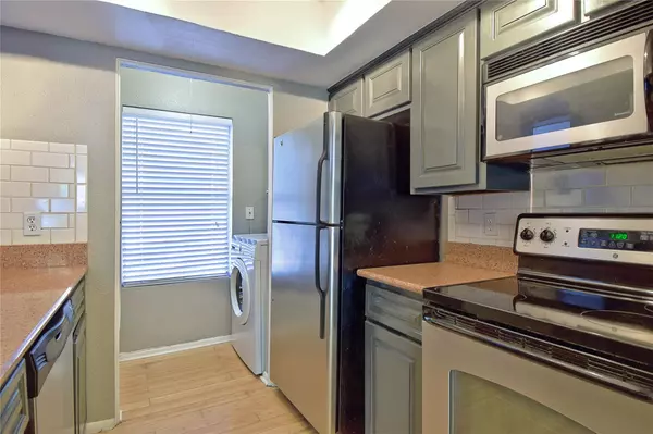 Austin, TX 78752,7635 Guadalupe ST #803