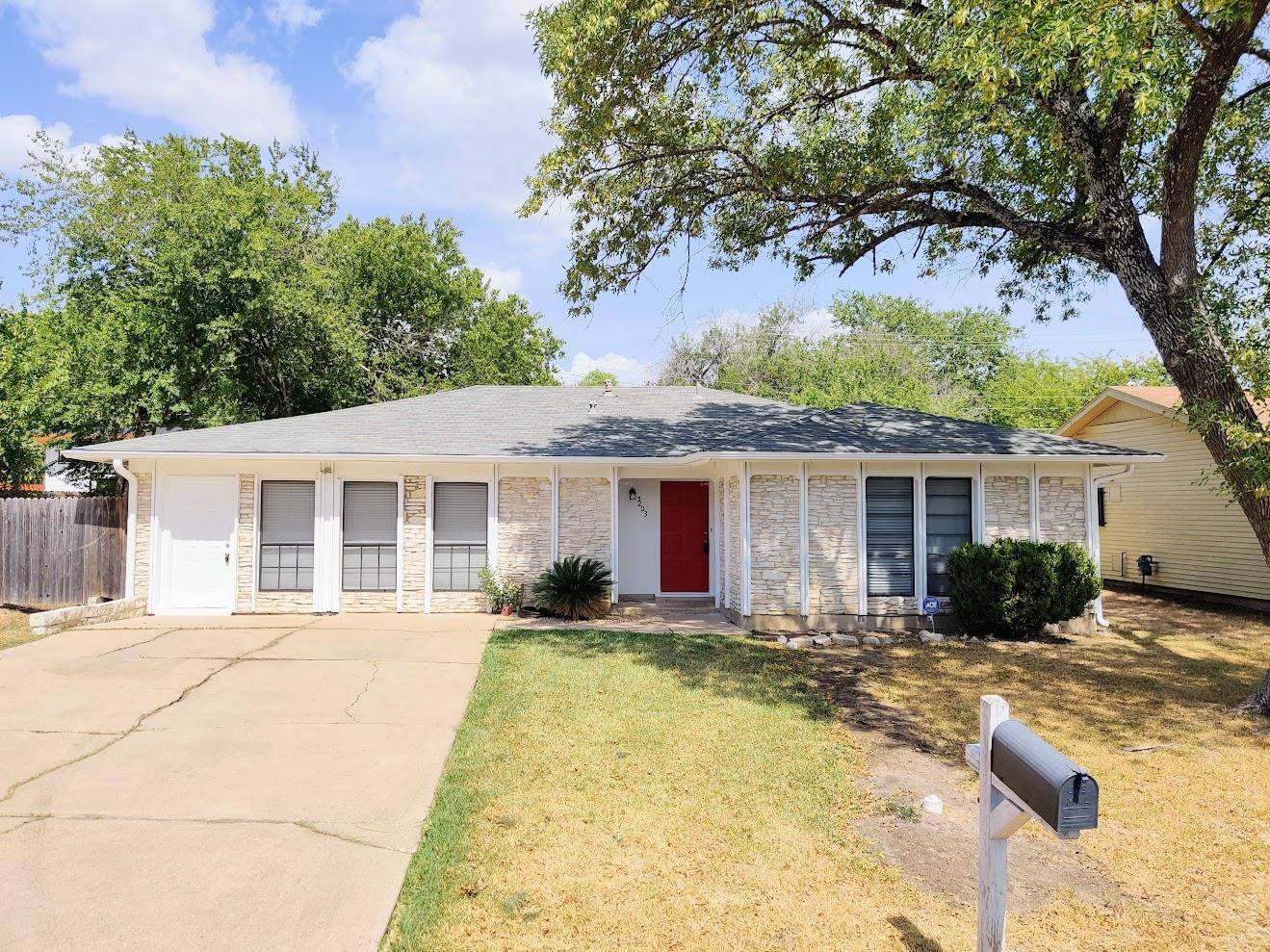 5203 Gladstone DR, Austin, TX 78723