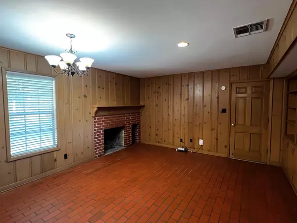 La Grange, TX 78945,235 W Lower Line ST