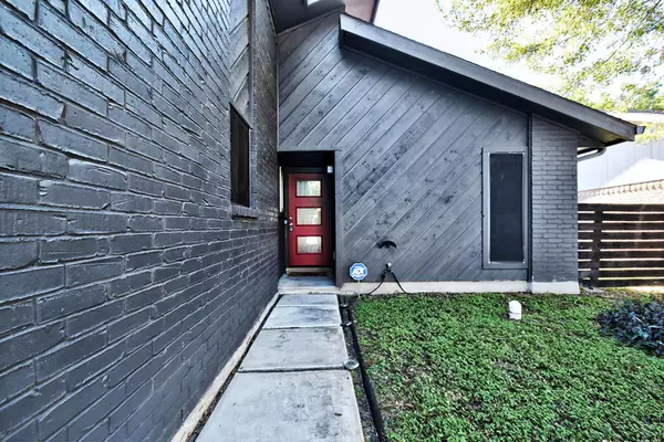 New Braunfels, TX 78130,937 Sundance ST