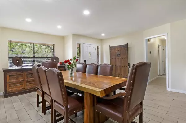 Blanco, TX 78606,1313 Oakridge DR